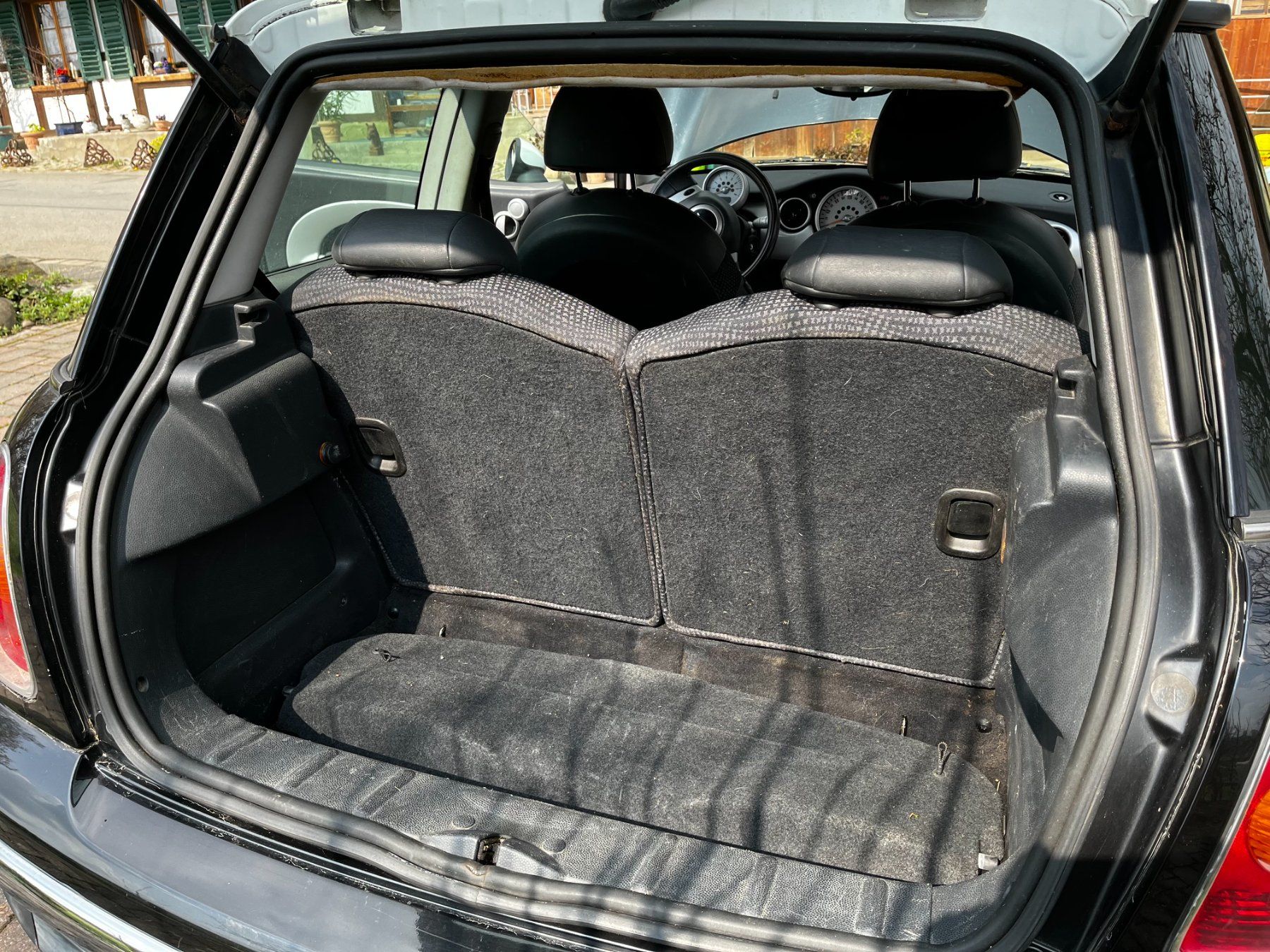 Mini Automobili: Mini Cooper 1.6 Jg. 2002 – Usato da Bern venduto da 9lxp2 8