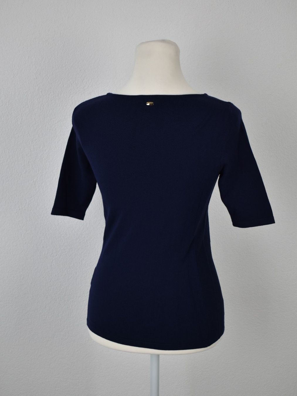 Escada Pullover & Sweatshirts: Escada Kurzarm Pullover Gr.XS – Neu (gemäss Beschreibung) aus Nürensdorf von 2ND_STORY 2