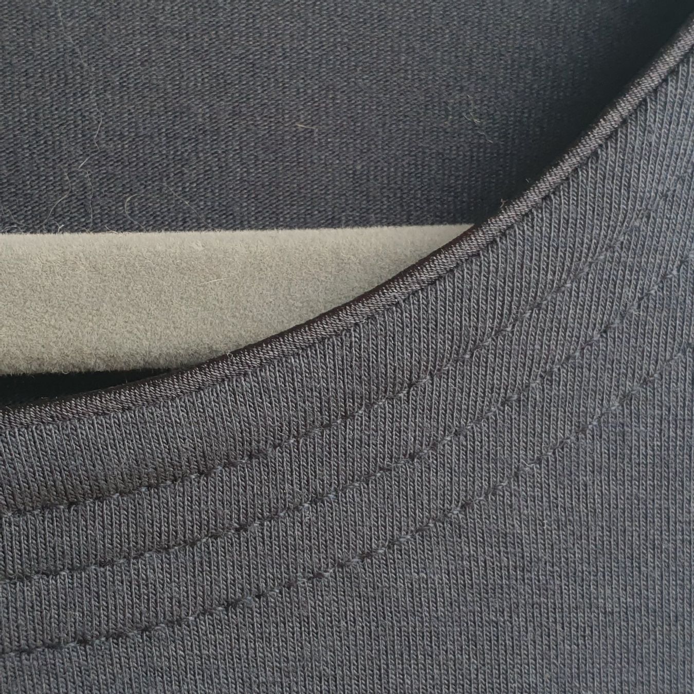 Maglioni & Felpe: 🐸 PASSPORT BASIC PULLOVER 34 MARINE – Nuovo (secondo la descrizione) da Môtier (Vully) venduto da Frogs 4