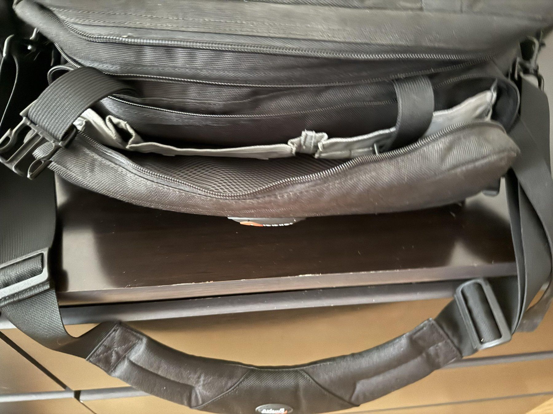 Lowepro Borse: Fototasche der Marke Lowepro – Usato da Rüfenacht BE venduto da Reho 3