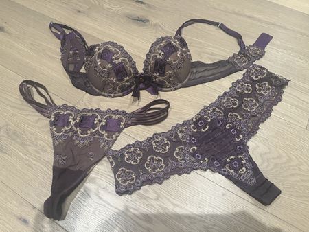 Lise Charmel Lingerie Set Grösse 75B & 36/38