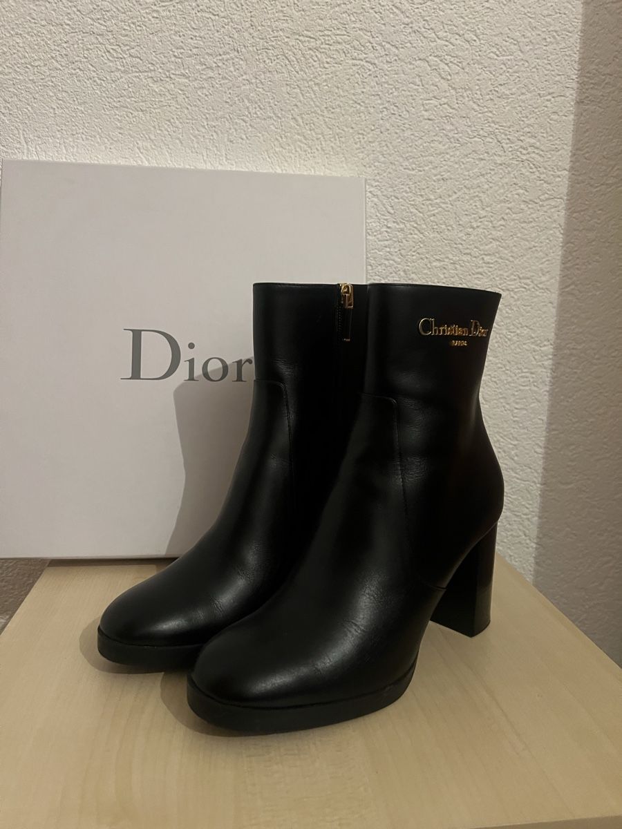 Dior Scarpe da donna: Bottines Dior – Usato da St-Pierre-Clages venduto da ste_xk6p