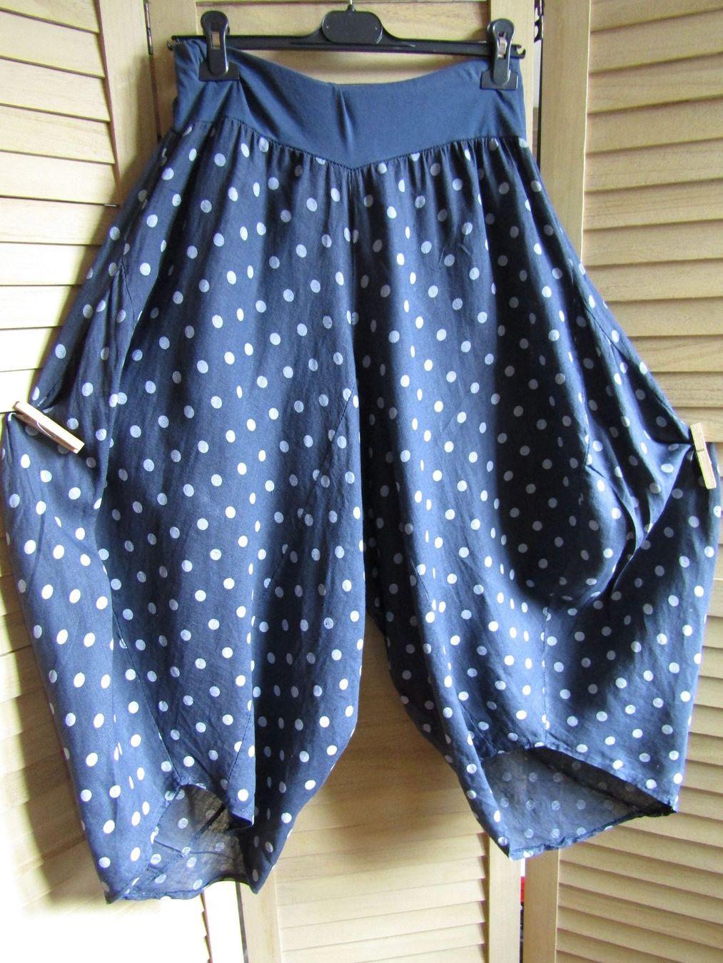 Pantalons: Gr. 46/50, Leinen-Haremshose in Dunkel-/Hellblau – D'occasion à Schüpfheim par Tbernd 1
