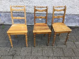 Antike Beizen Holzstühle zum Restaurieren