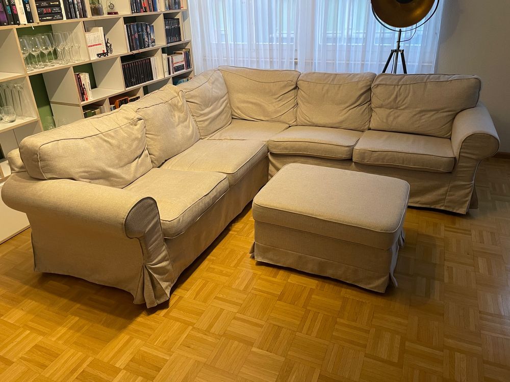 Ikea EKTORP 5sitzig mit ausklappbarem Bett und Hocker Kaufen auf Ricardo