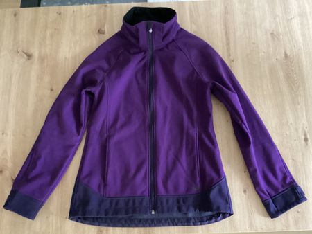 Übergangs-Softshell-Jacke, lila, Gr. 170, wie neu