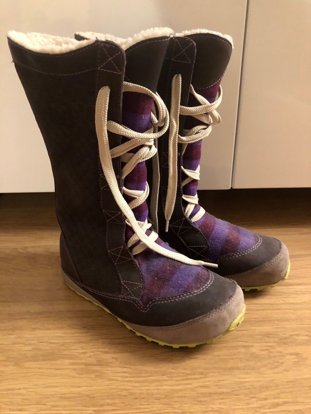 Sorel Damenschuhe: SOREL Winterstiefel – Gebraucht aus Davos Platz von cilgia08