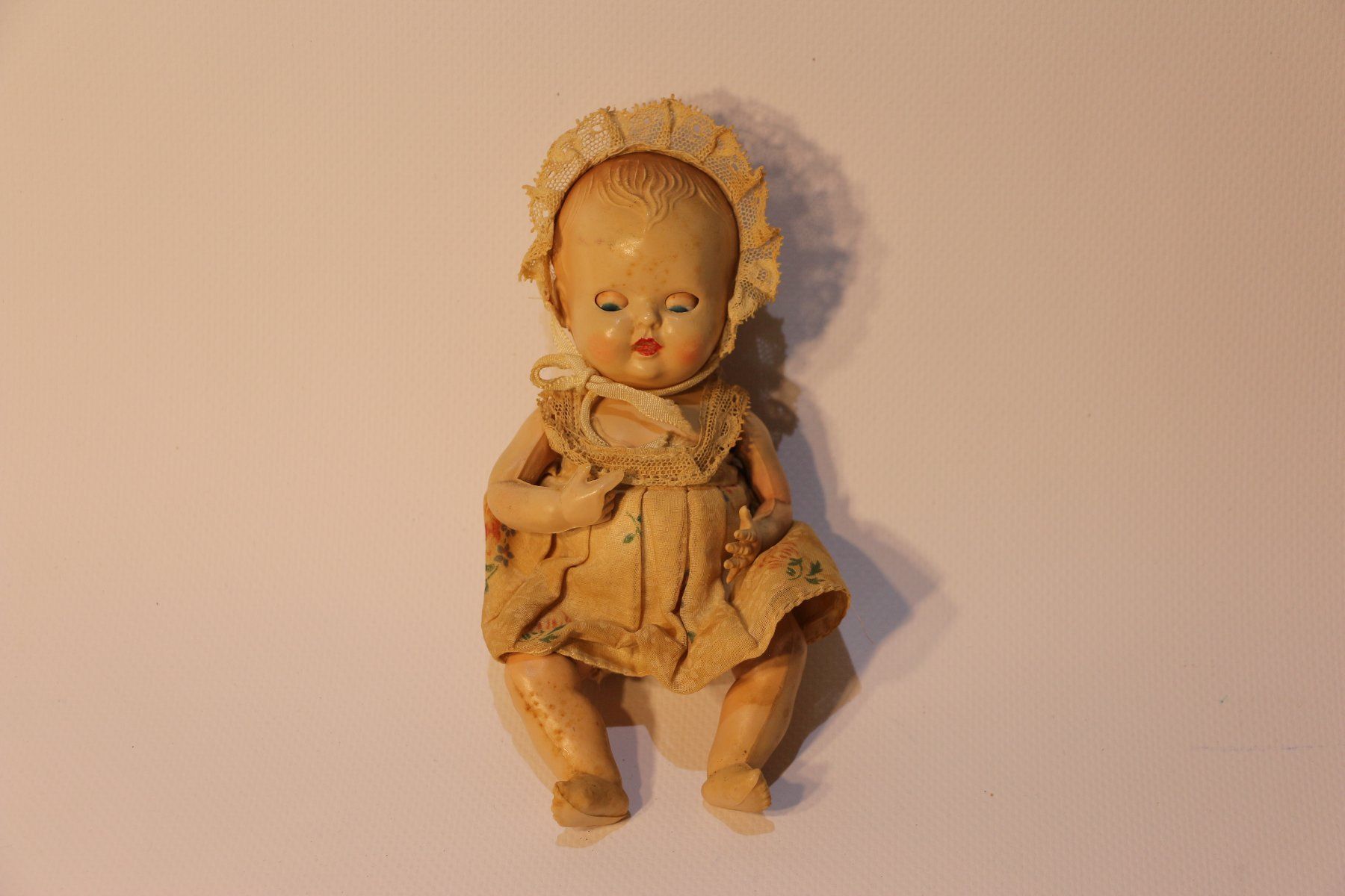 Bambole: Puppe Rosebud – Difettoso da Corminboeuf venduto da corbay