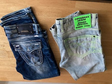 Cipo & Baxx Designerjeans Grösse 36/32 (2 Paar)