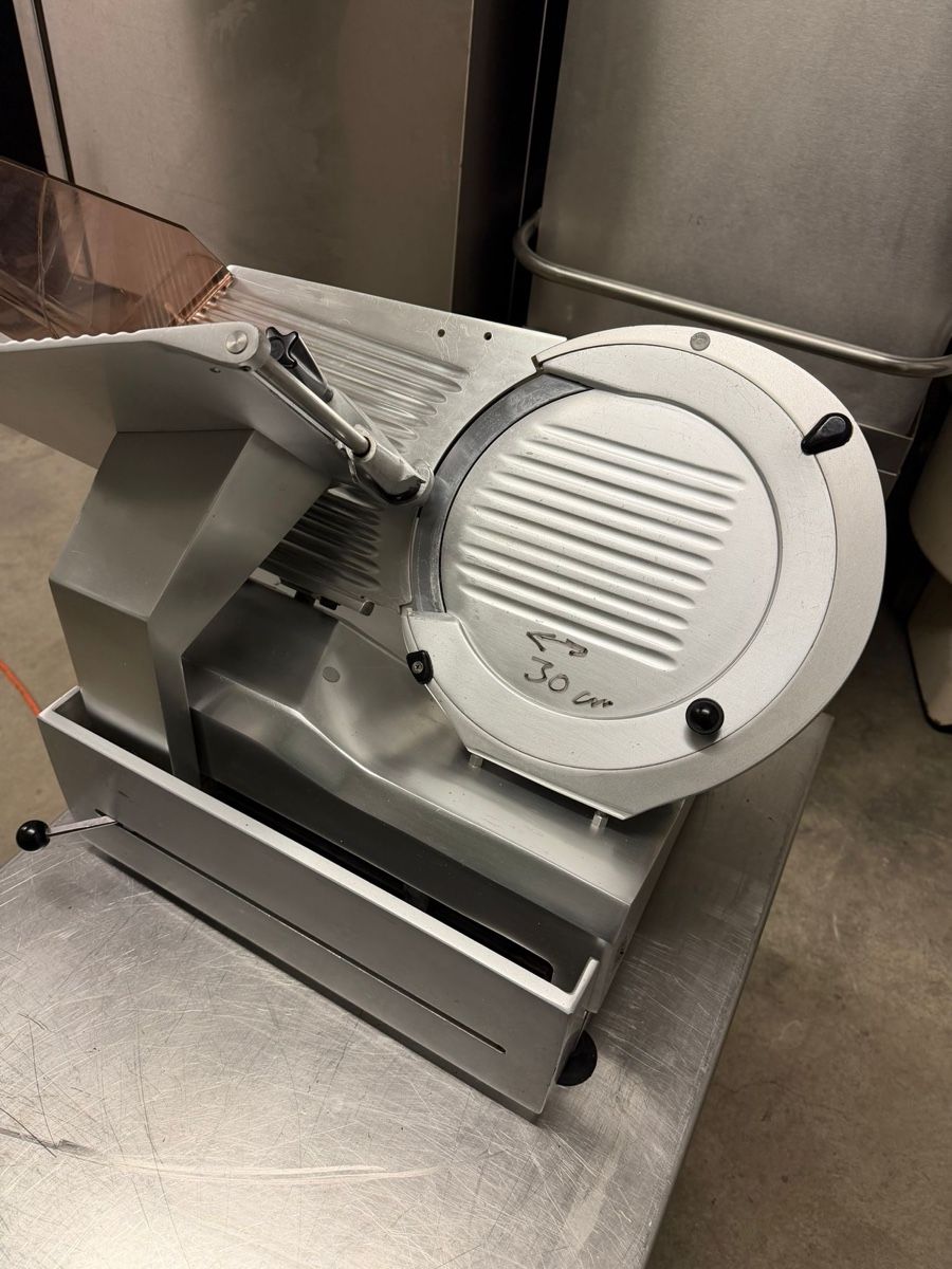 Elettrodomestici da cucina: Aufschnittmaschine – Usato da Rupperswil venduto da Tinka88 1