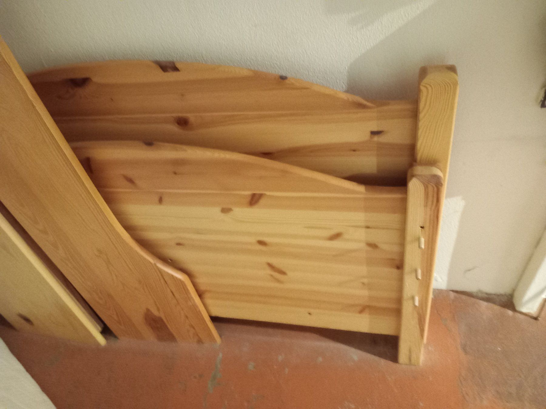 Letti: Bett 2,04 m x 1,30 m – Usato da Grenchen venduto da Har_8vhv 1