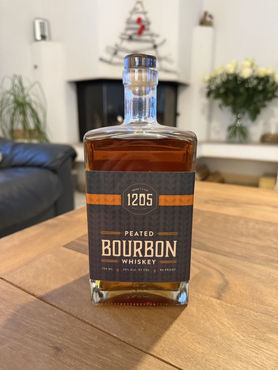 Bevande alcoliche: 1205 Peated Bourbon - Whisky – Nuovo e nell'imballaggio originale da Moutier venduto da Sparrow2002