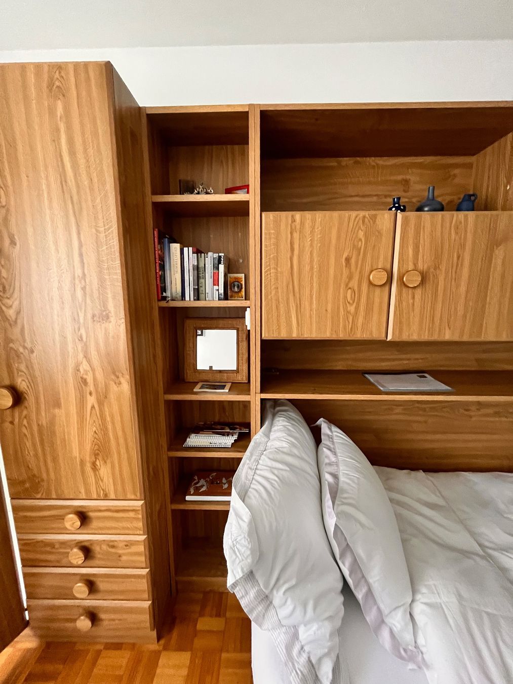 Letti: Chambre complète en bois clair, lit escamotable. Démonté – Usato da Plan-les-Ouates venduto da babsbonplan 3