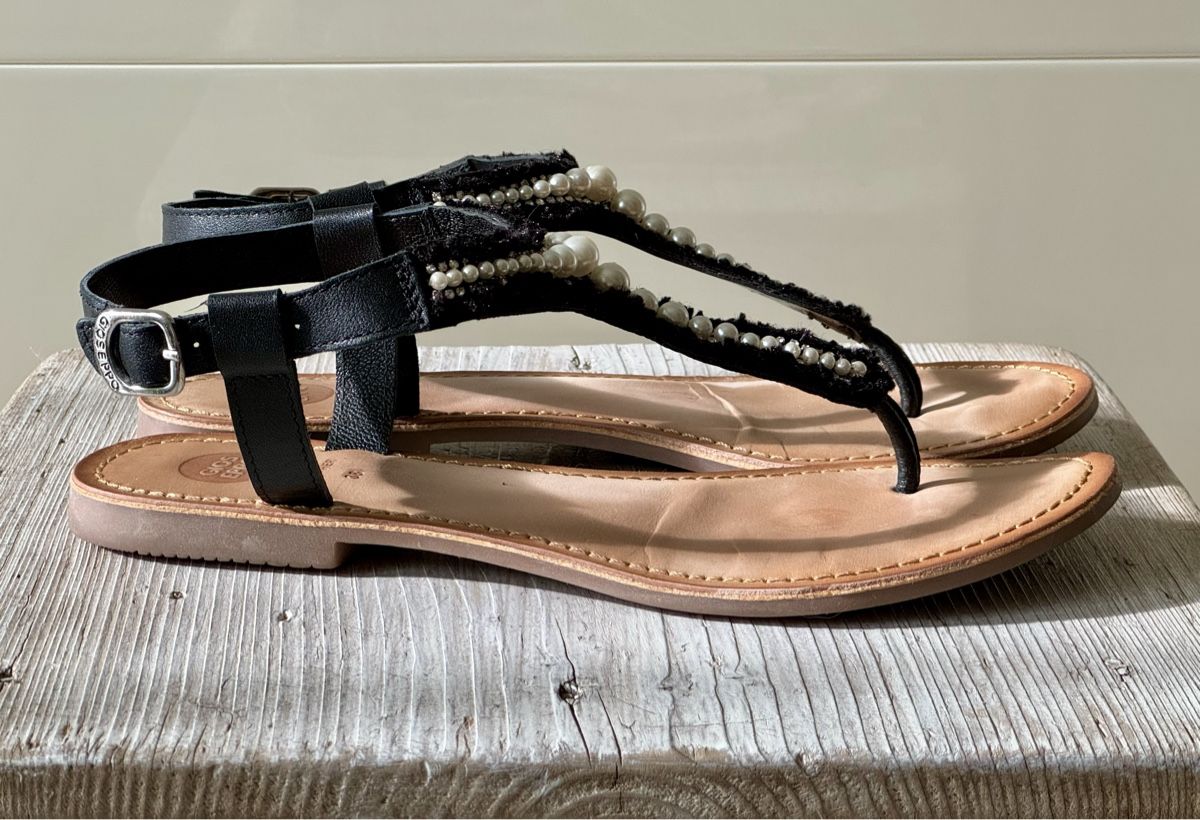 Damenschuhe: Sandalen / Flip-Flops von GIOSEPPO, Gr. 38 – Gebraucht aus Chur von Lilo_Pulver 2