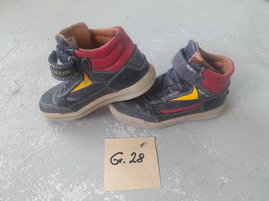 Scarpe per ragazzi: Geox Leder Herbstschuhe Gr 28 – Usato da Uster venduto da KNiki