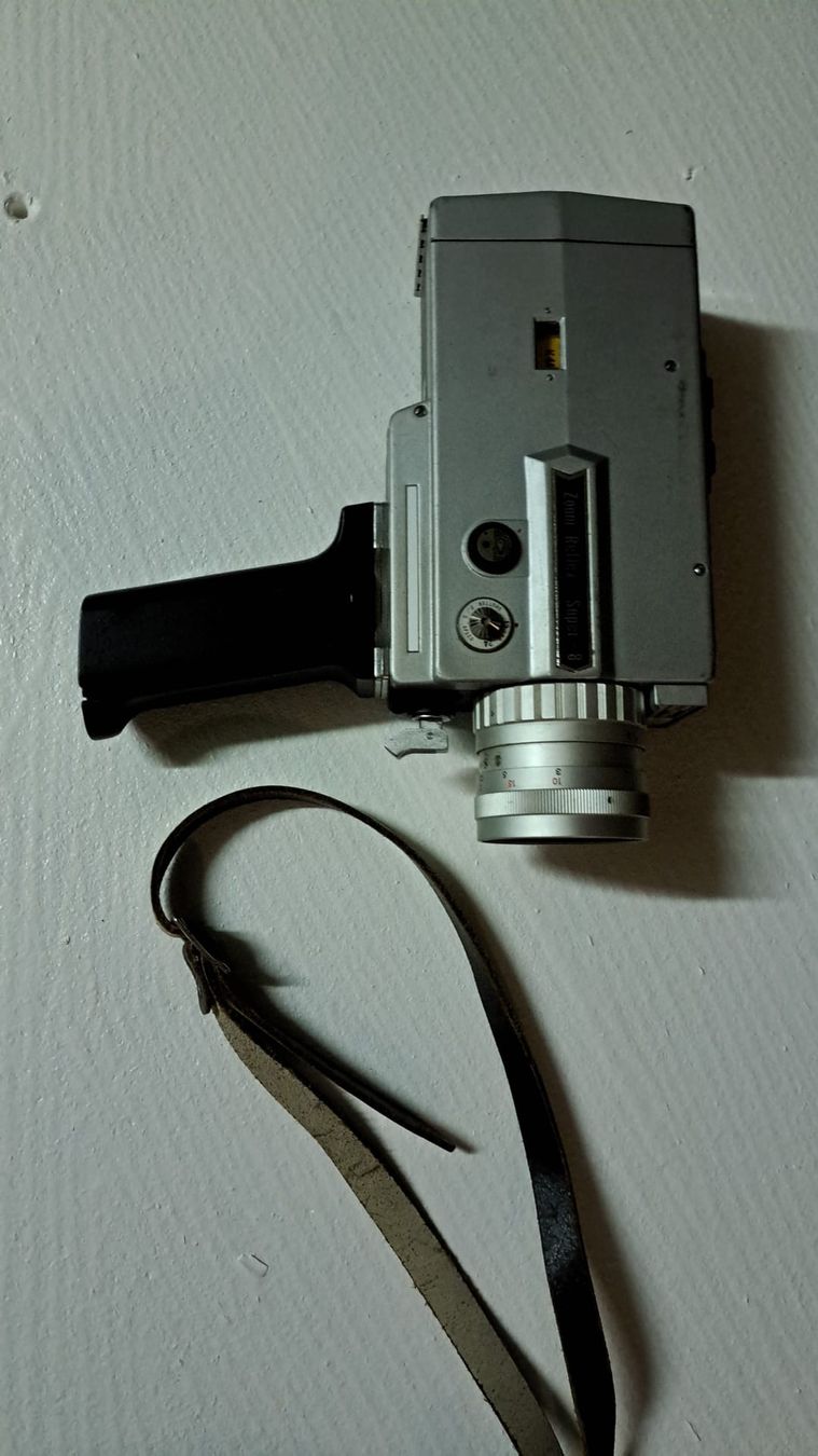 Fotocamera: Super 8 Kamera Anlage – Usato da Roggwil BE venduto da bahn75 9