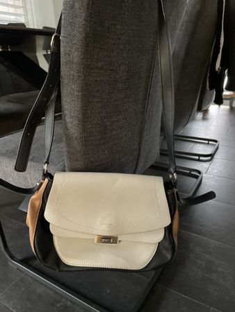 Guess Handtasche Damen Schwarz Weiss Beige Top Zustand
