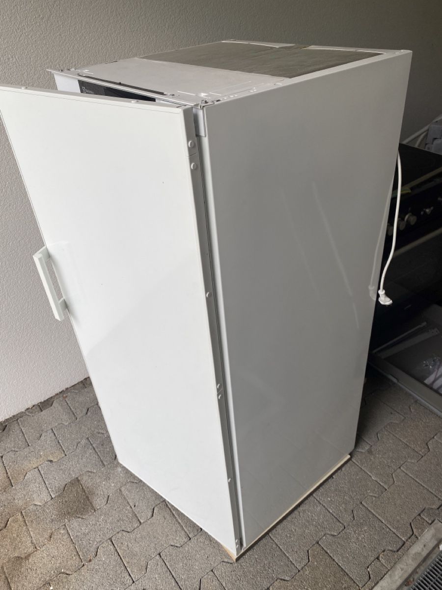 Electrolux Frigoriferi: Einbaukühlschrank ELECTROLUX EK244SEEV – Usato da Kirchleerau venduto da Fisch2469