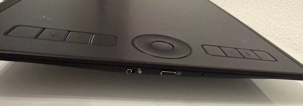 Tablet PC: Wacom Intuos Pro M und Stift – Usato da Gisikon venduto da Sterena 2