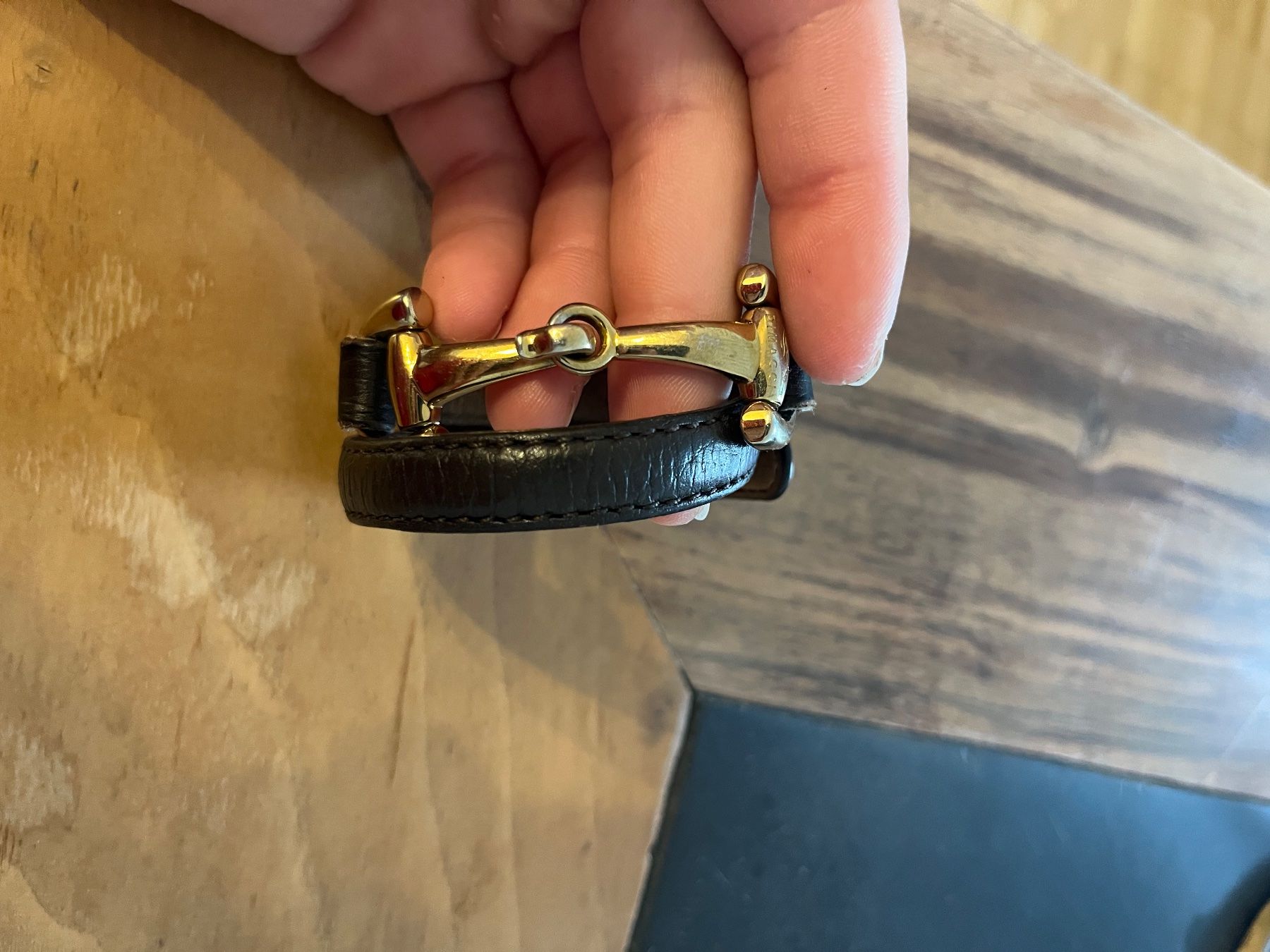 Bracciali & Braccialetti: Dimacci Lederarmband mit goldenem Trensenverschluss – Usato da Zürich venduto da 00Charlie00 1
