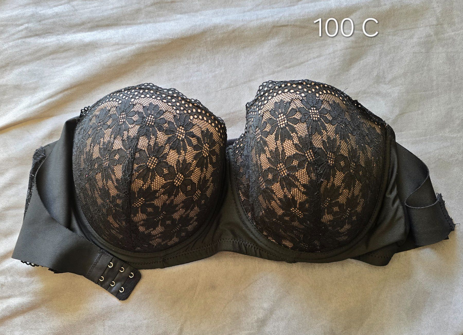 Altra biancheria intima: Balconette BH Schwarz 100 C Spitze – Usato da Meggen venduto da everydaysale