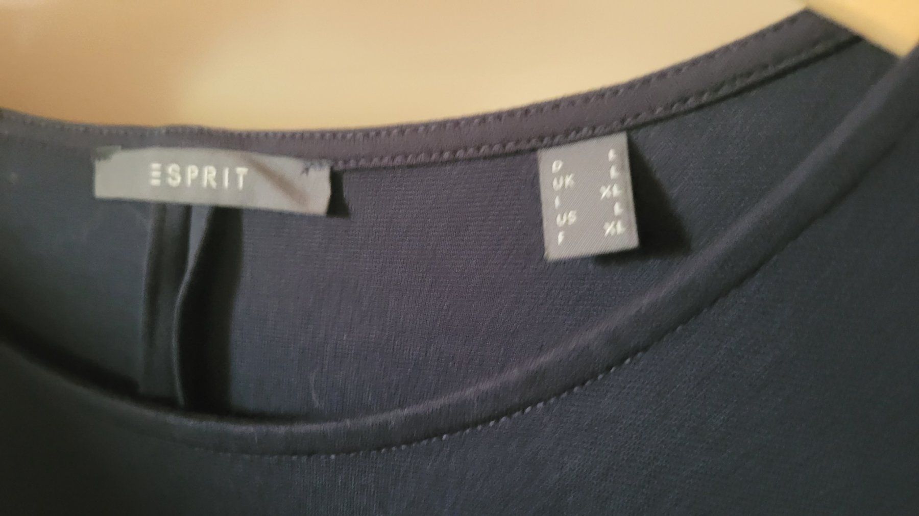 Esprit Kleider: Kleid kurzarm, dunkelblau von Esprit, Grösse L – Neu und originalverpackt aus Neschwil von flower_69 2
