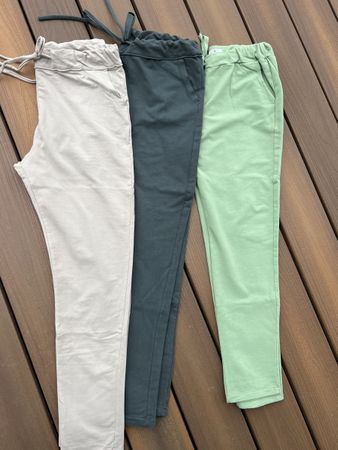 3 Paar Jogger Hosen Gr. L / New Collection, Hailys