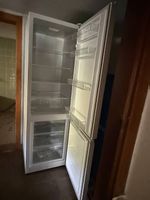 Kühl- und Gefrierschrank Kombi
