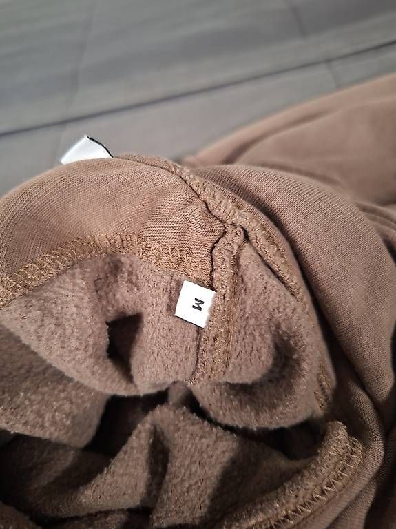 Maglioni & Felpe: Jack & Jones Hoodie – Usato da Kriens venduto da Jeremyt05 2