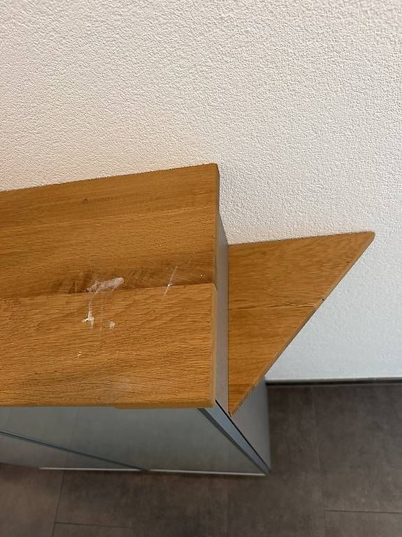 Cassettiere: Sideboard mit Holzakzent und Glasfronten, 220cm lang – Usato da Grabs venduto da mel_9hvs 4