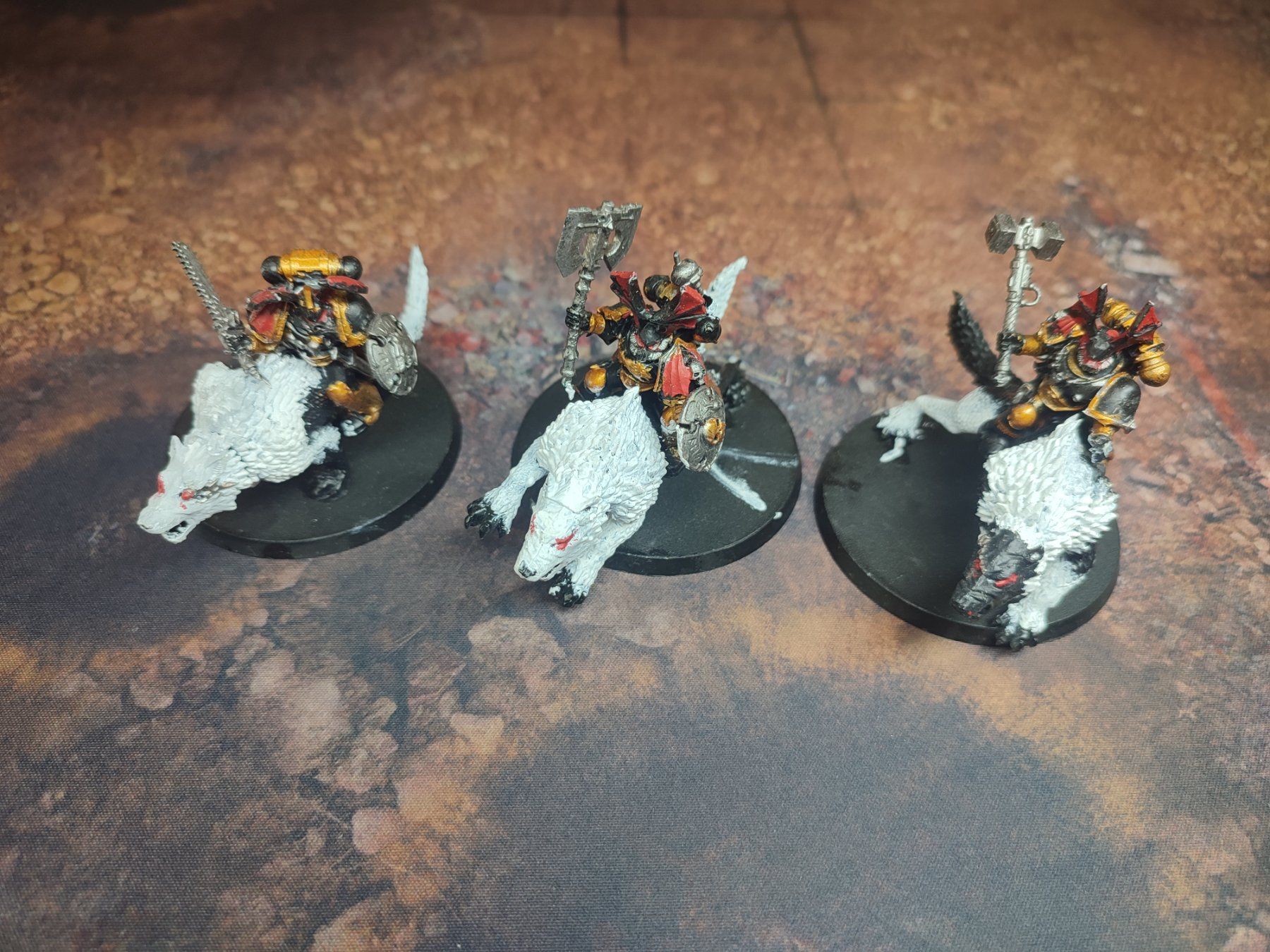 Kit di modellismo & Modellini statici: Warhammer 40k Chaos SM conversion Thunderwolf Cavalry – Usato da Bern venduto da san_22kx