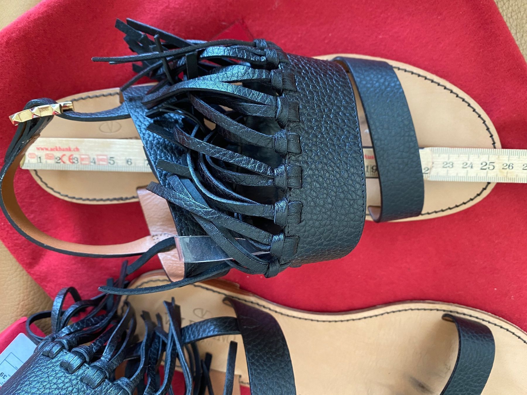 Damenschuhe: Sommerschuhe Gr 39 Valentino – Gebraucht aus Belp von Aliya 4