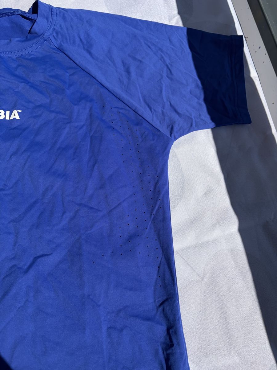 T-Shirts: T-shirt sport Nebbia – Neu und originalverpackt aus Pully von ari_78pk 1