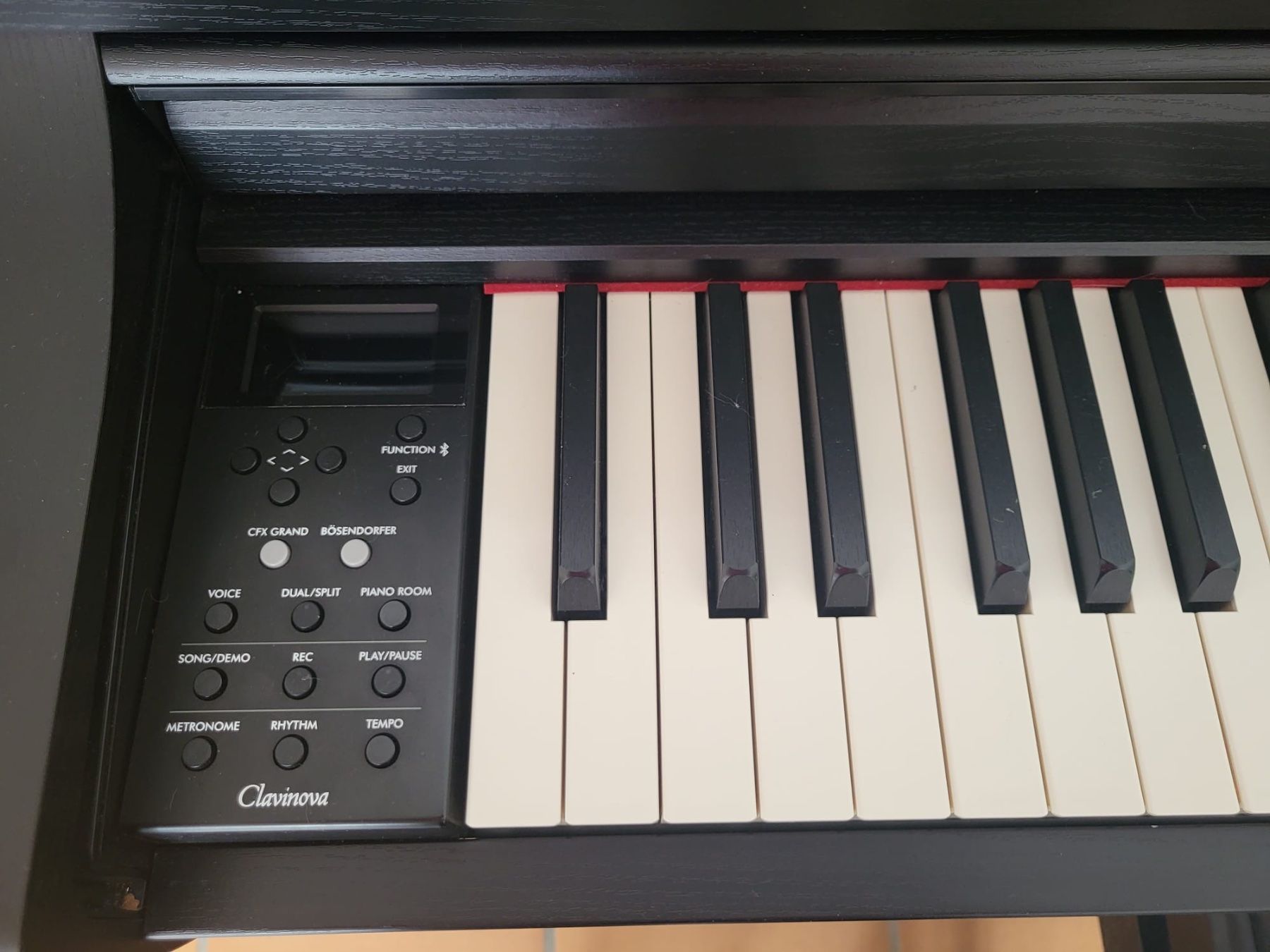 Yamaha Musikinstrumente: Yamaha Digitalpiano – Gebraucht aus Au ZH von Enillo 1