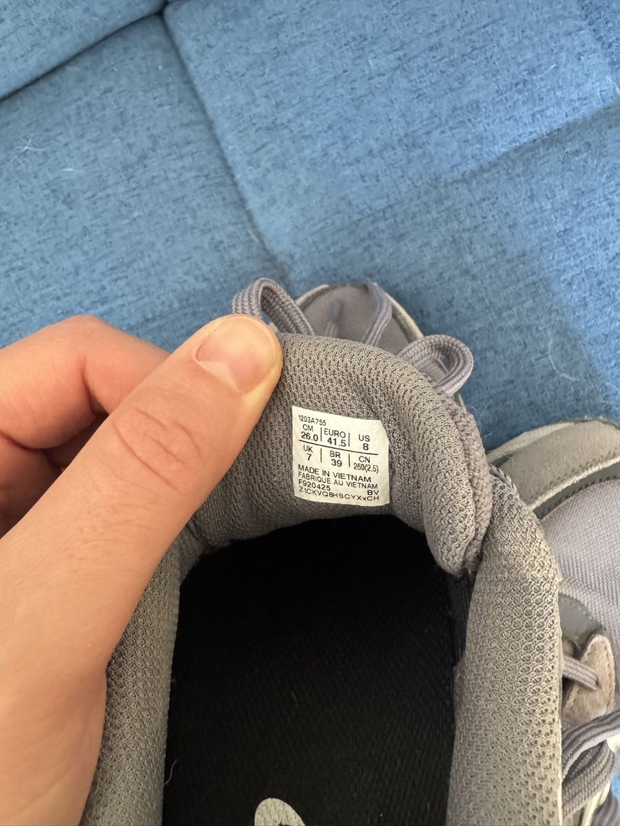 Asics Herrenschuhe: Asics shoes  – Gebraucht aus Zürich von amm_nk5z 3