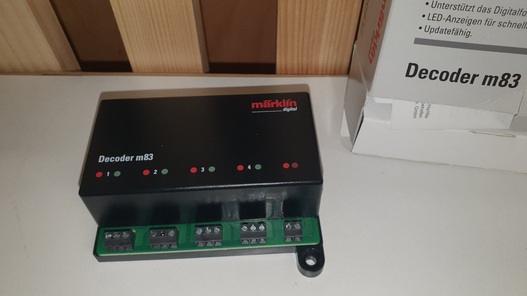 Märklin Modelleisenbahnen: Märklin 60832 Decoder m83 – Neu und originalverpackt aus Morschach von  1