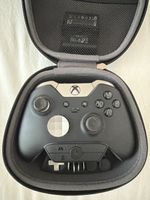 Manette Xbox Elite Series 2 avec étui, bon état