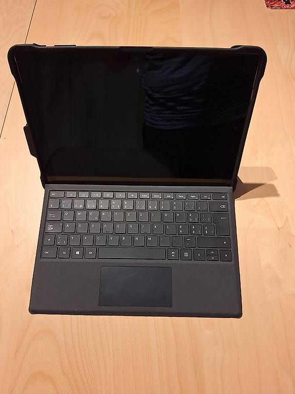 Microsoft Notebooks: Microsoft Surface Pro 5 – Gebraucht aus Stetten SH von rx4