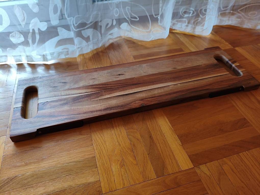 Pareti & Soffitti: Plateau de présentation en bois – Usato da Lausanne venduto da gigalabs 1