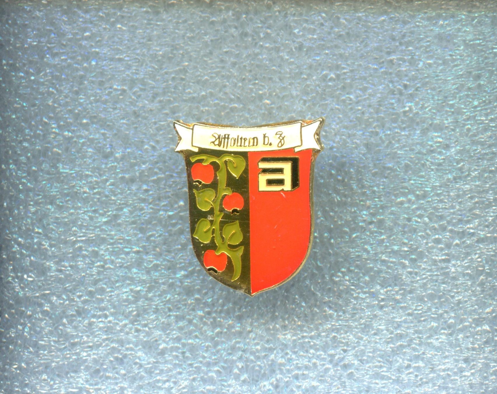 Placchette & Badge: Affoltern b. Z.  Wappen – Usato da Winterthur venduto da Sammleroase