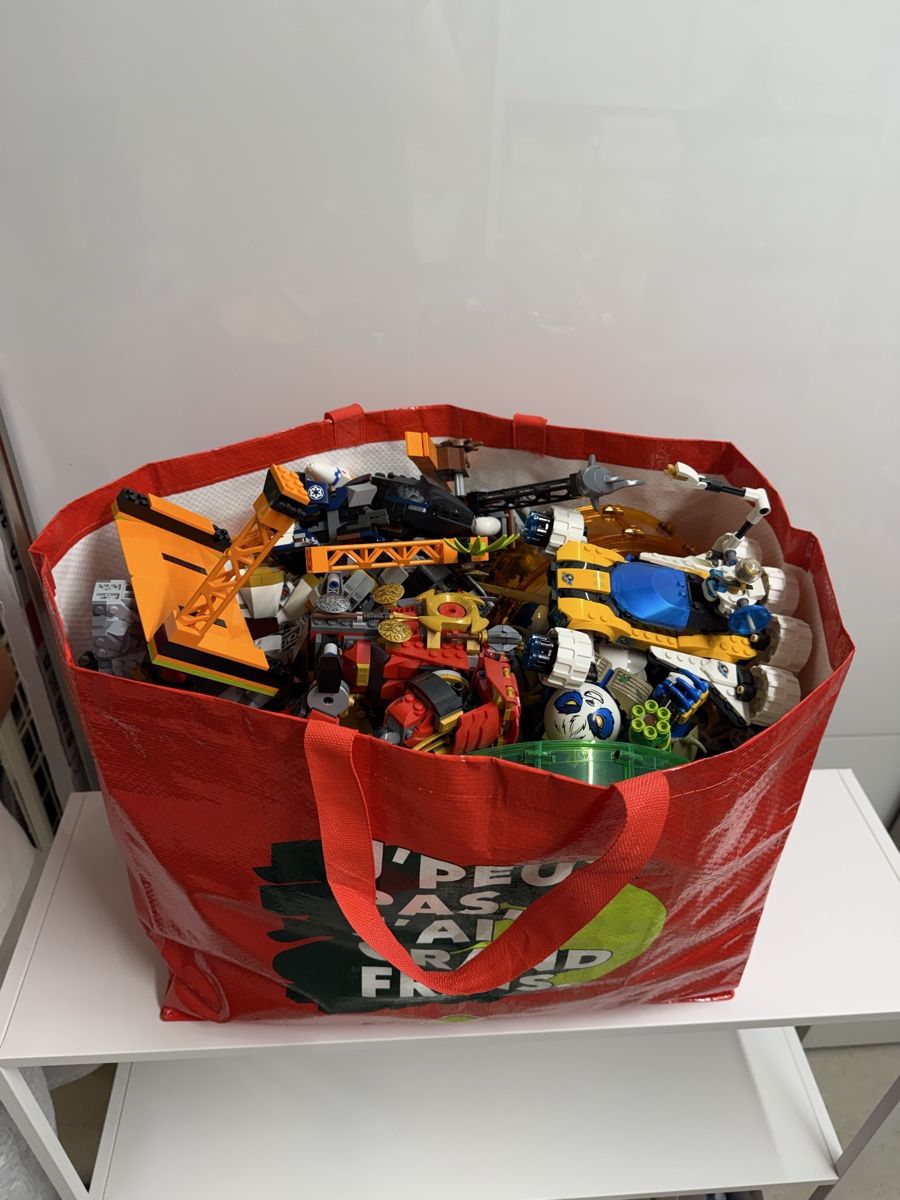 Lego Spielzeuge: Lego Bausteine – Gebraucht aus Binningen von pinturicchio_zh