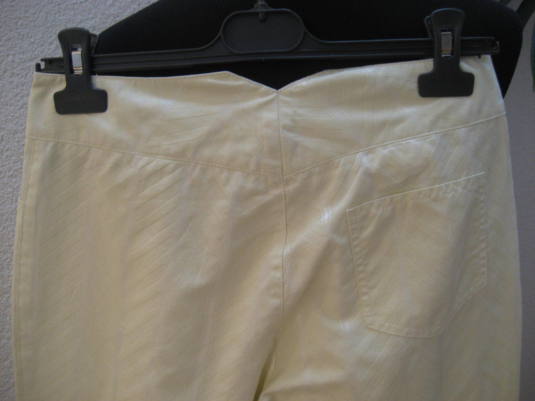 Pantaloni: Pantalon Tuzzi taille 36, neuf – Nuovo e nell'imballaggio originale da Delémont venduto da marryb 5
