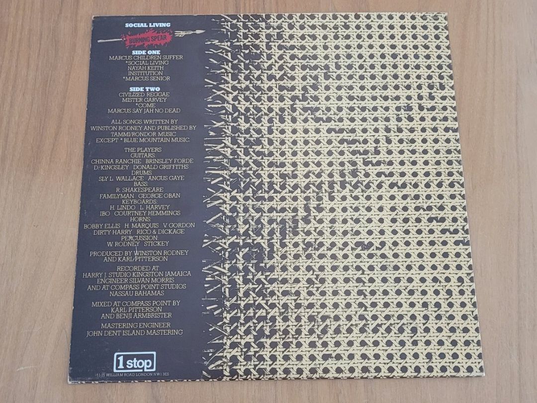 Vinyles: LP  Burning Spear – D'occasion à Martigny par MZ-67 1