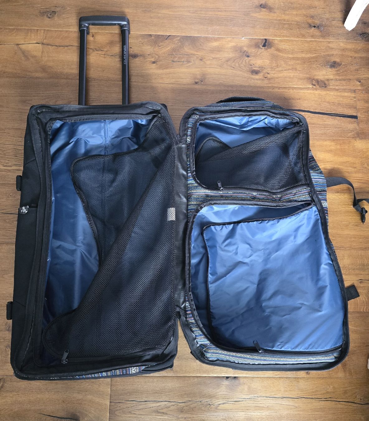 Dakine Valises de voyage: Dankine Split Roller 110 – D'occasion à Heimberg par Bidu03 1