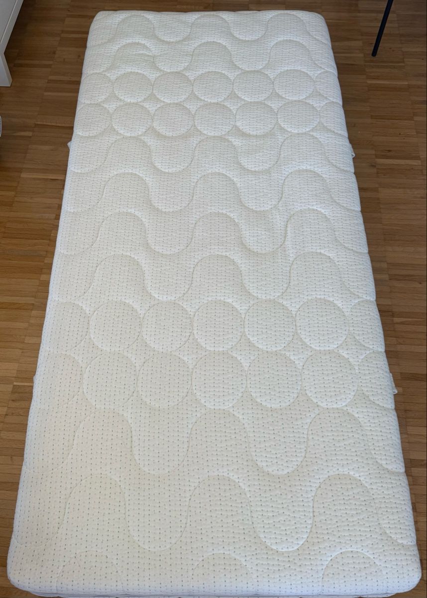 Materassi: Mattress 90x200 cm good condition – Nuovo (secondo la descrizione) da Zug venduto da viv_xzt5