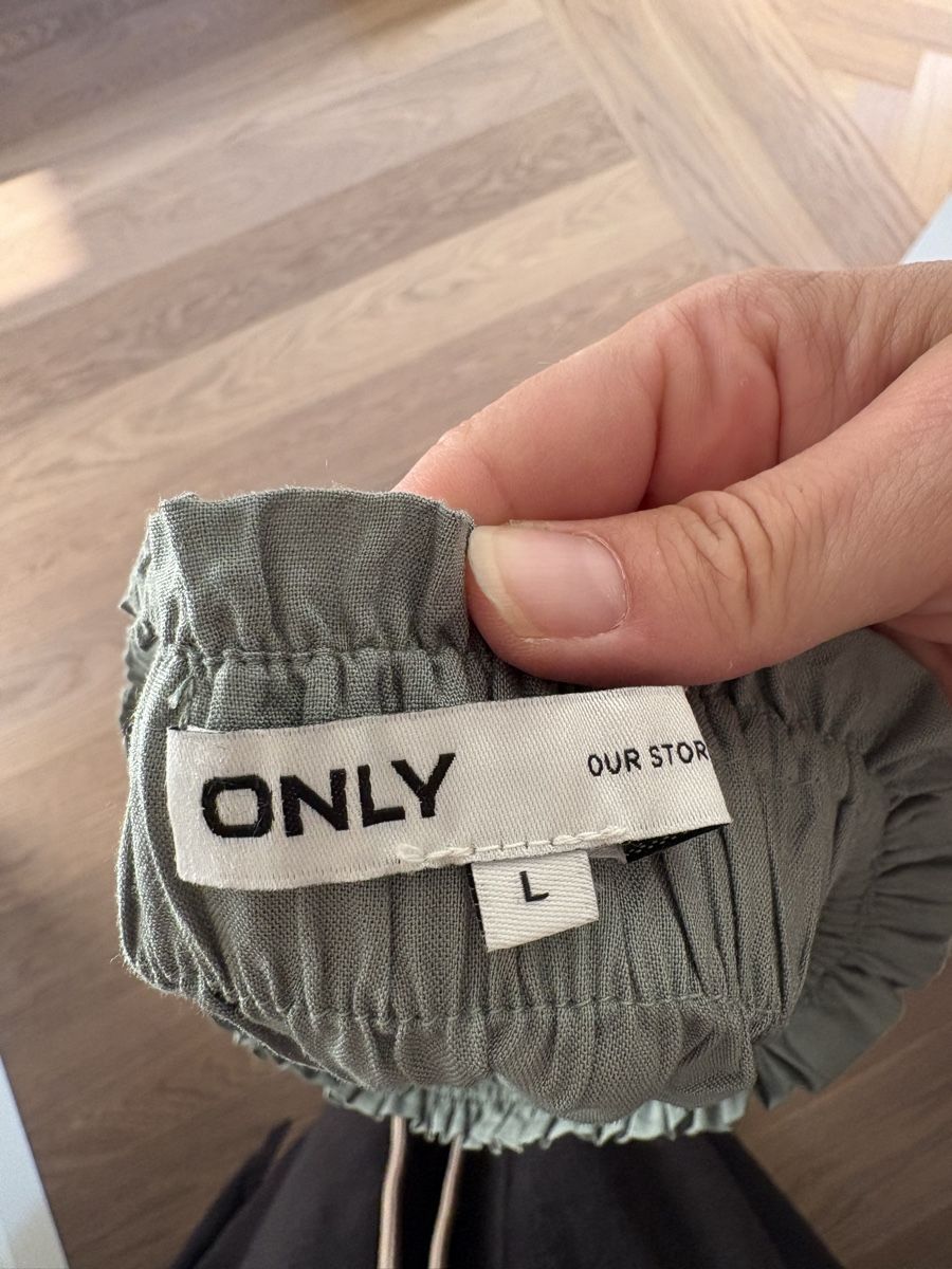 Only Gonne: Only Jupe Grösse L Hellgrün – Usato da Kriens venduto da aloha19 1