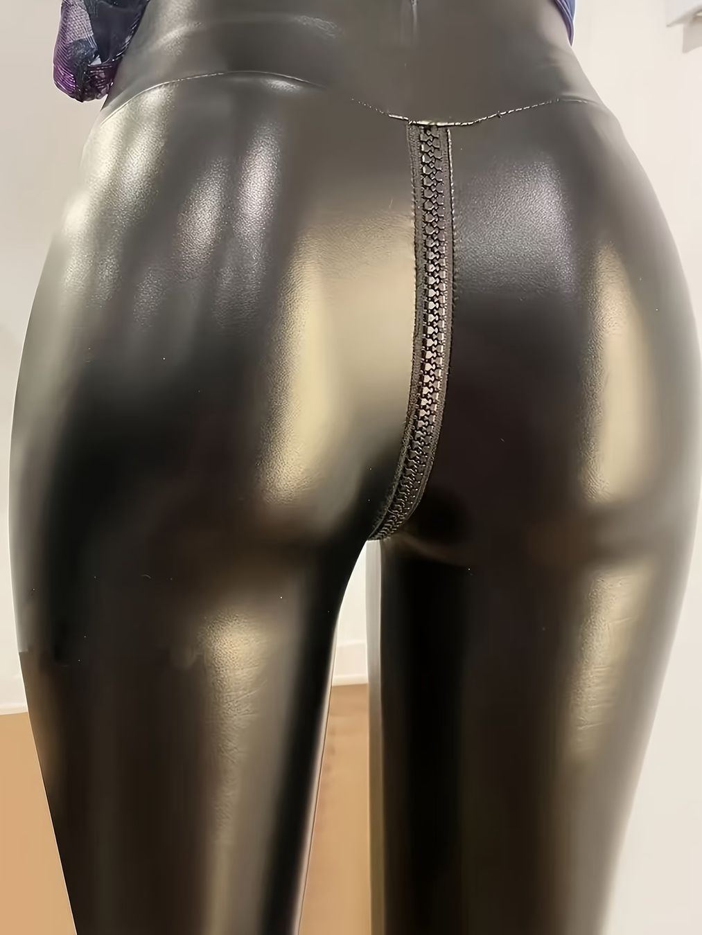 Leggings: Leggings PU – Usato da Martigny venduto da Cavag 2