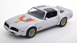 Pontiac Firebird Trans Am Fire Am 1977 silber met. / Decor