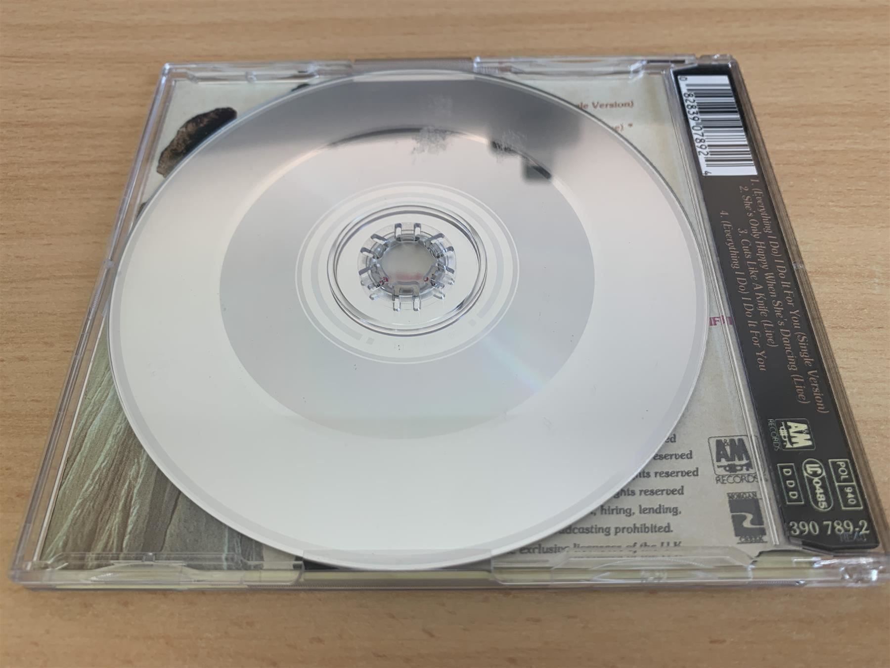 CD: Bryan Adams – (Everything I Do) I Do It – Usato da Rikon im Tösstal venduto da Alpenmutz 1