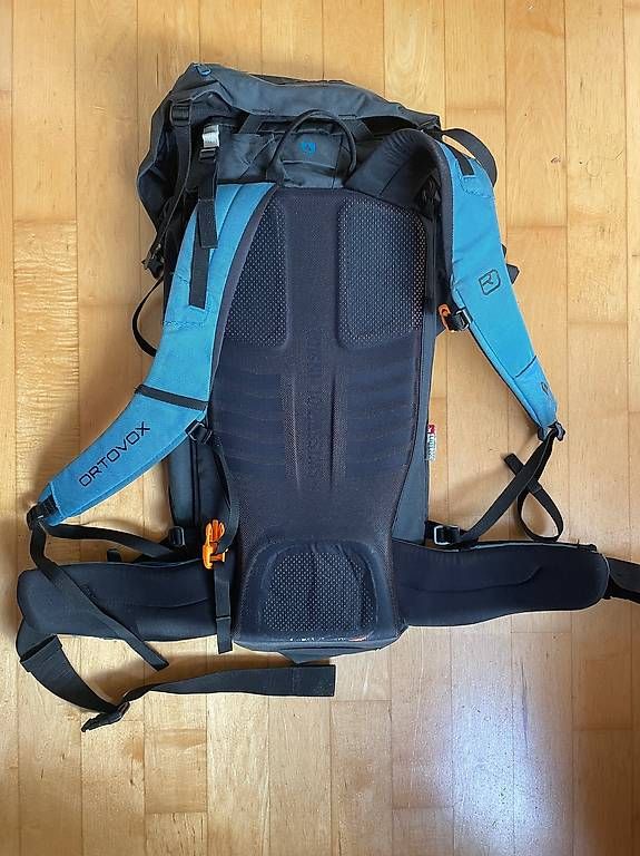 Ortovox Zaini: Ortovox Peak Light 32 – Usato da Dietlikon venduto da jos_2sxc 2